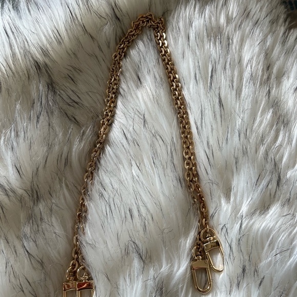 Gold Shoulder Strap - Picture 2 of 2